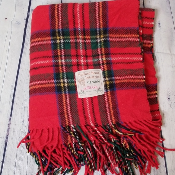 Highland Home Industries Other - Highland Home Industries all wool plaid blanket